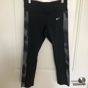 Nike running cropped tights!